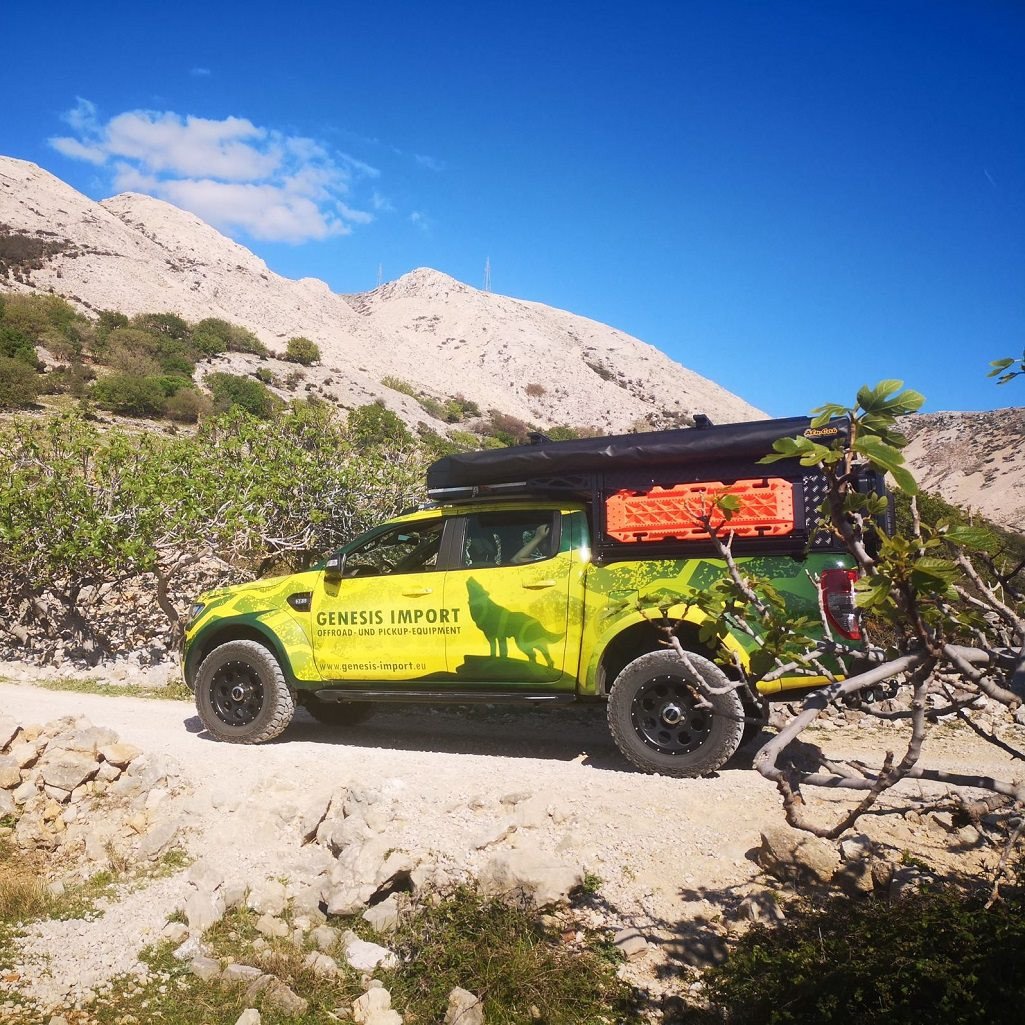 Alu-Cab Canopy Camper Ford Ranger Extra Cab 2012–2022