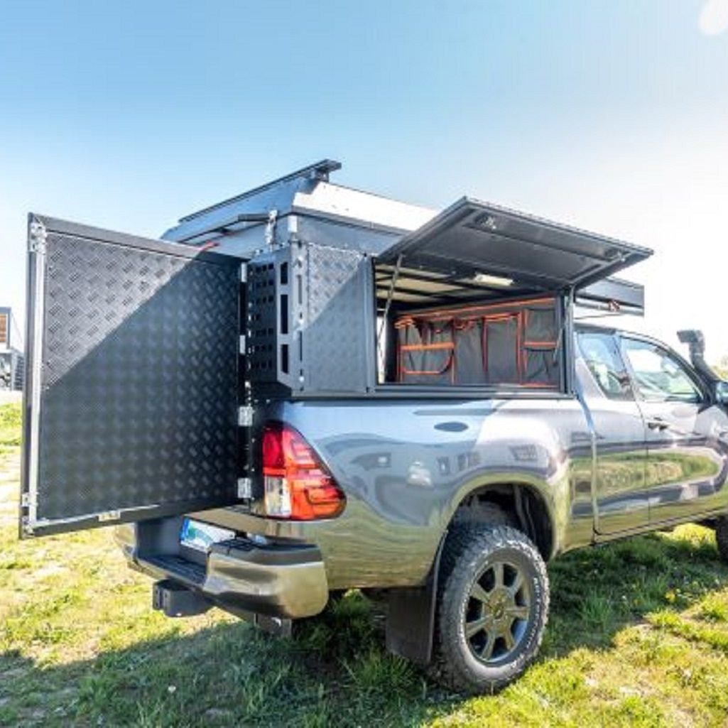 Alu-Cab Canopy Camper Toyota Hilux Extra Cab 2016–2025